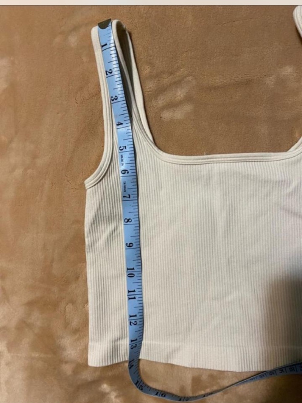 Sleeveless Ribbed Crop Top in Cream Sz S